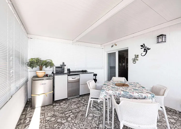 Apartment Penthouse Seaview Centro Casasol *