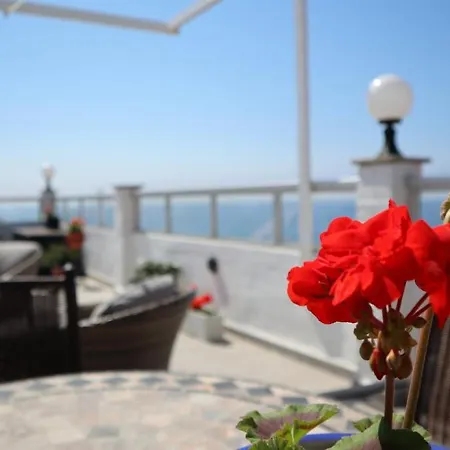 Penthouse Seaview Centro Casasol * Nerja