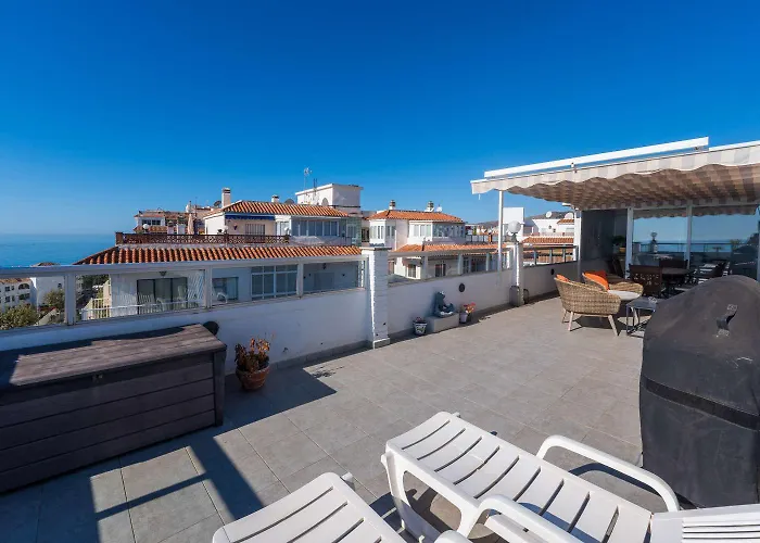 Penthouse Seaview Centro Casasol * Nerja